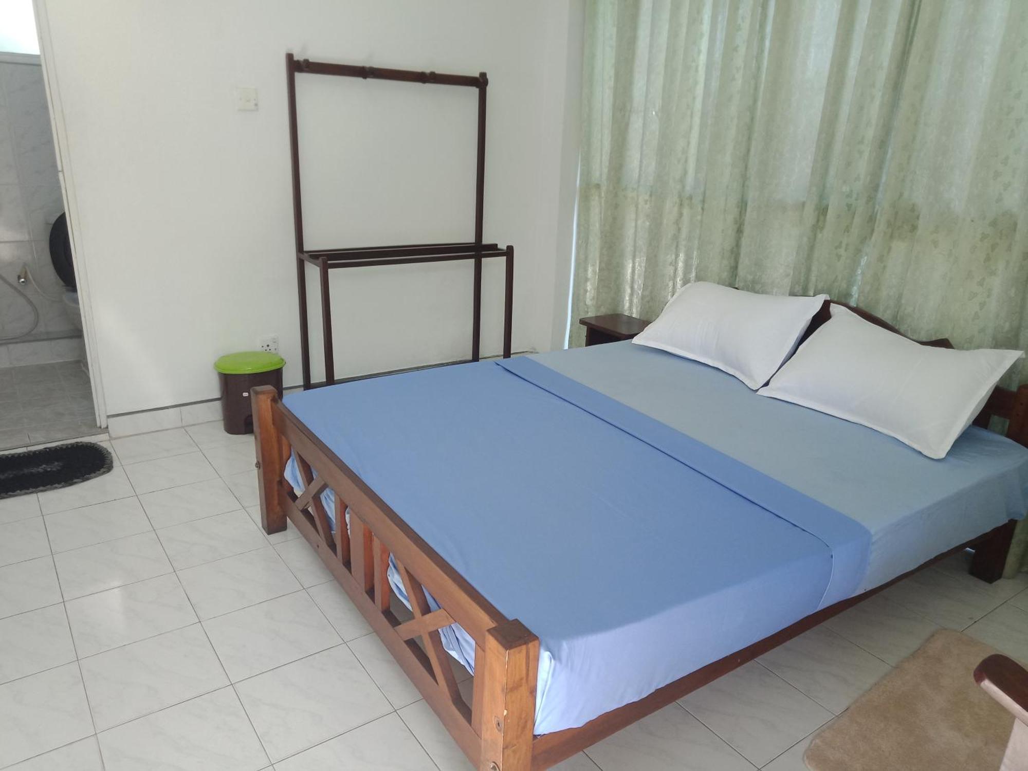 Kingdom Gate Hotel Katugastota Luaran gambar